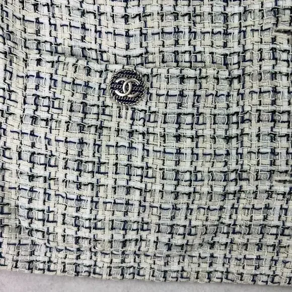 Chanel Tweed Jacket Women's 34 White & Blue Silk Blend Lining - Picture 6 of 15